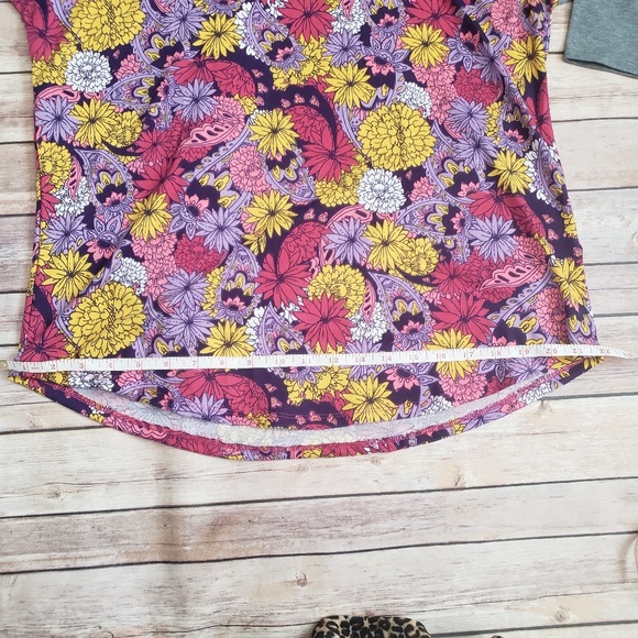LuLaRoe Floral Randy - Picture 3 of 4